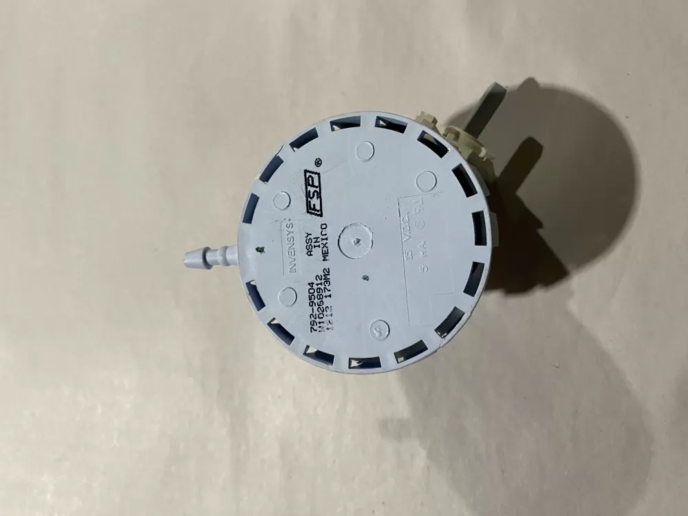 Amana  Kenmore  Maytag  Whirlpool W10268912 WPW10268912 Washer Water Level Pressure Switch