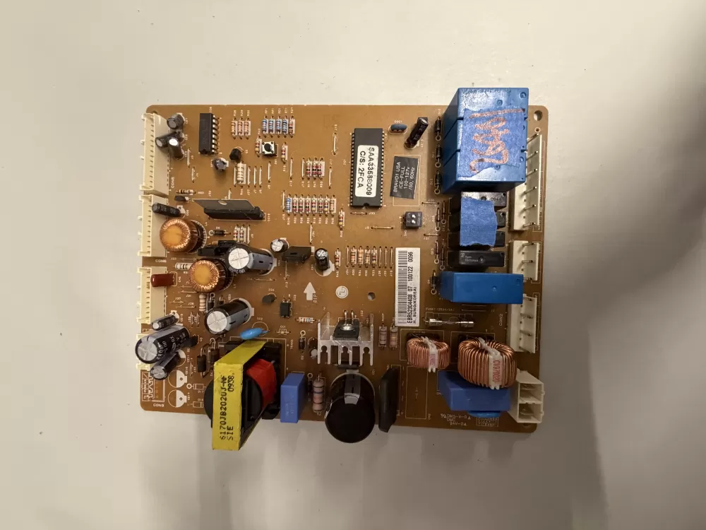 LG Kenmore EBR52304408 Refrigerator Control Board AZ225952 | KM2640