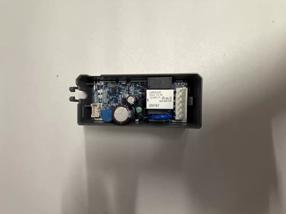 W11159786 Whirlpool Board - Control