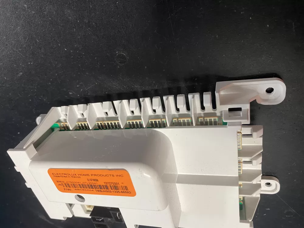 Frigidaire 137275301 Washer Control Board AZ23856 | BK858