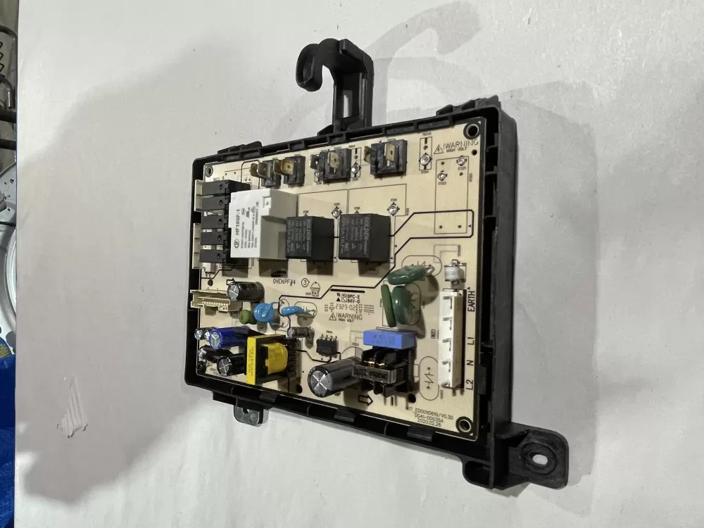 Frigidaire DG41-00035A Stove Control Board