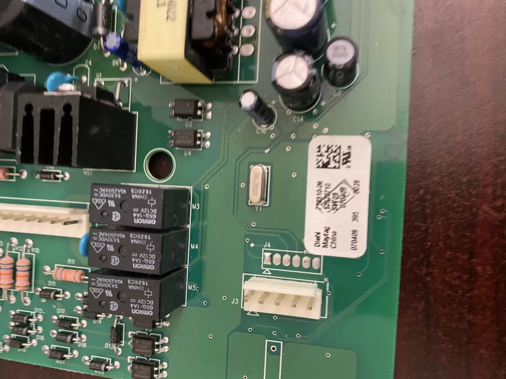 Amana  Maytag  Kenmore W10890094  AP6027422  12920710  WP12920710  12920708  4452995  67006389  67006430  67006747  PS11759800  W10178102  710510-06 Refrigerator Main Control Board