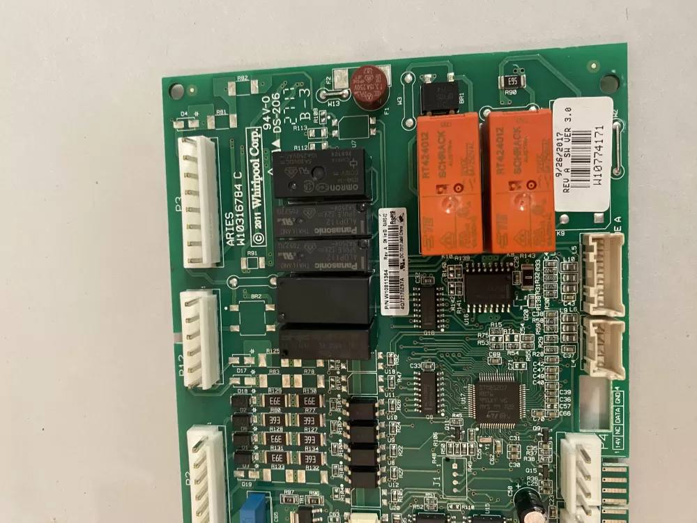 Whirlpool W10843055 Main Control Board AZ199467 | BK2787