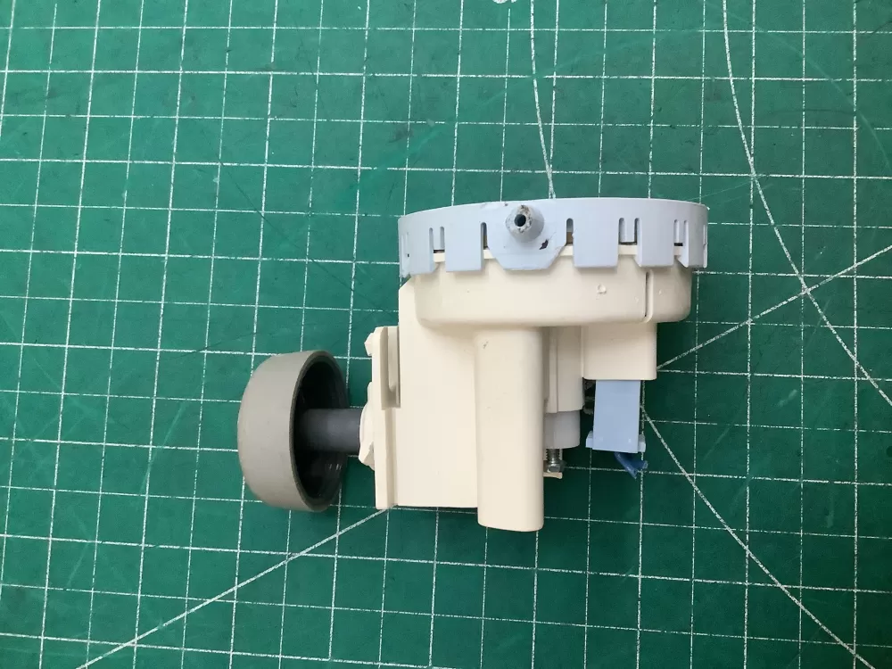 Whirlpool  Maytag  Kenmore AP6018167 W10268911 WPW10268911 PS11751469 Washer Water Level Pressure Switch