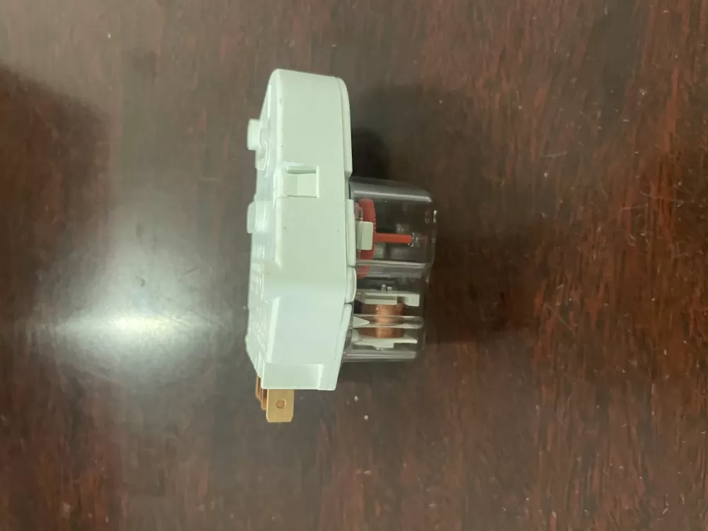 Frigidaire DBZC-1430-1D5 Refrigerator Defrost Timer AZ32275 | KM180