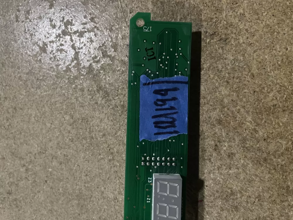 GE 200D1028G025 Refrigerator Control Board AZ27982 | KM194