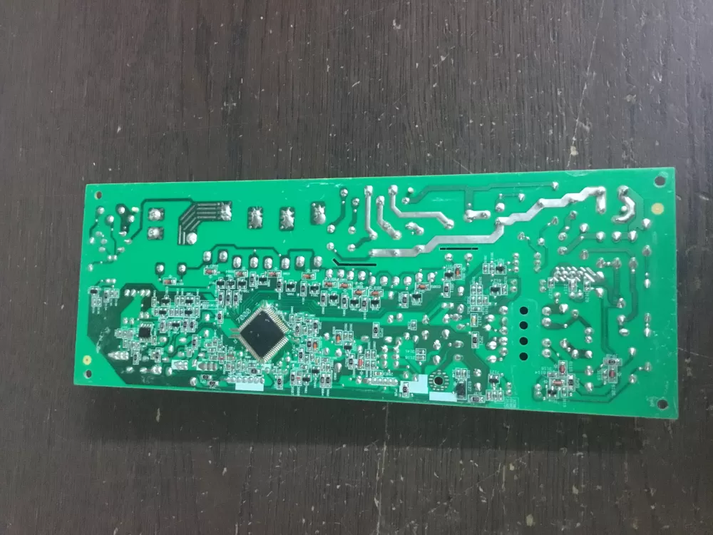 Whirlpool W10508739 Control Board AZ19122 | NR62