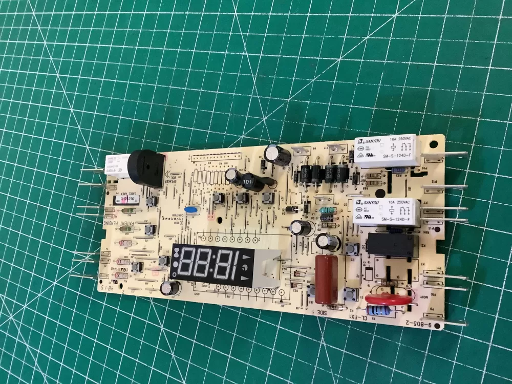Whirlpool 008-00173-04 Range Control Board