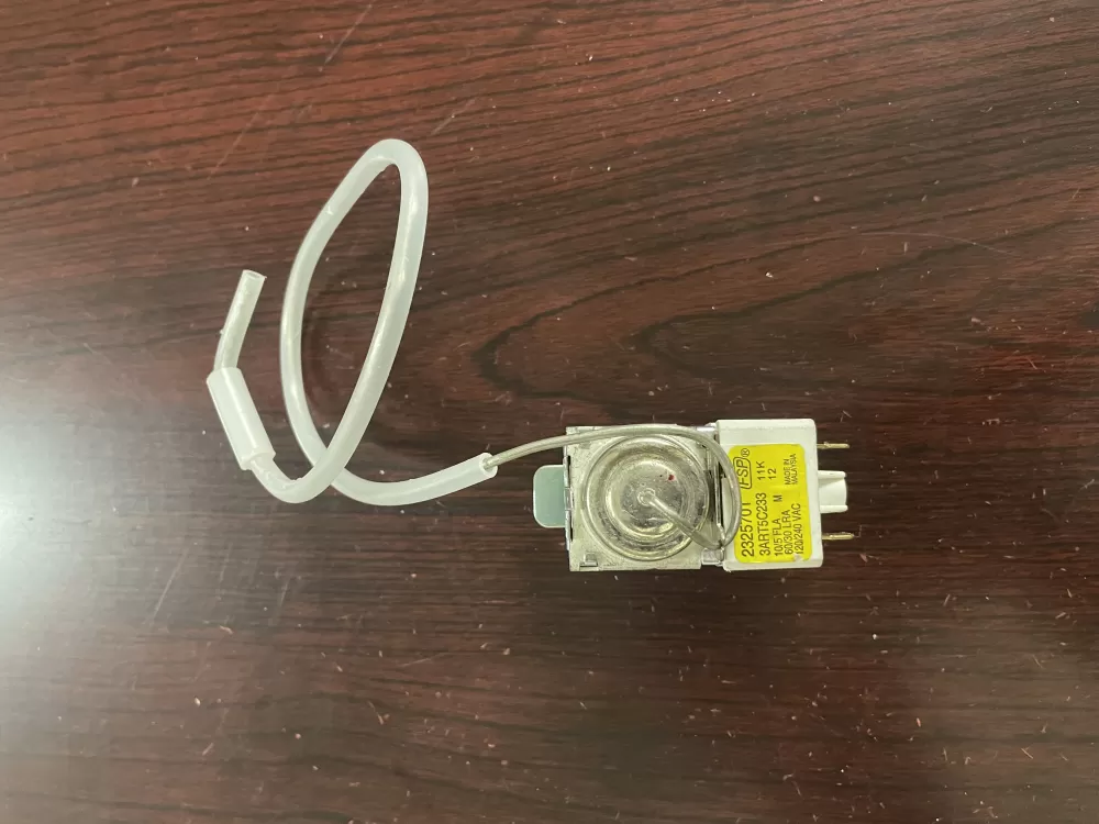 Whirlpool  Maytag  Kenmore  Amana AP6022511 2201754 2325701 W10511937 WPW10511937 PS11755844 Refrigerator Thermostat