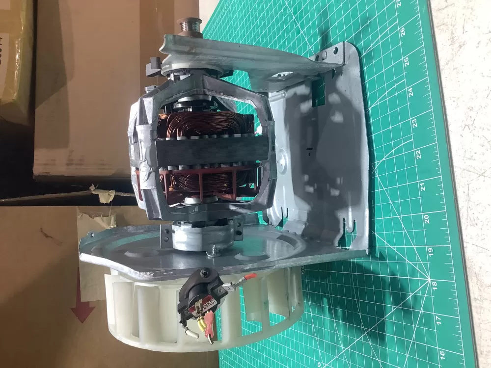 Hotpoint GE 234D1469P003 Dryer Motor AZ167516 | SL362