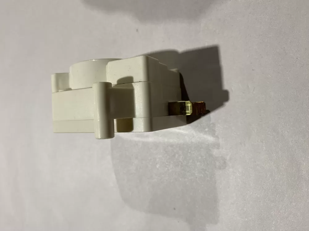 Hotpoint PS310990 Refrigerator General Electric Defrost Timer AZ137957 | BK2374