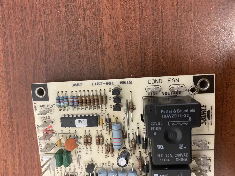 York 1157 83 902A 902 67297  Source One Control Board AZ44977 | BK1766