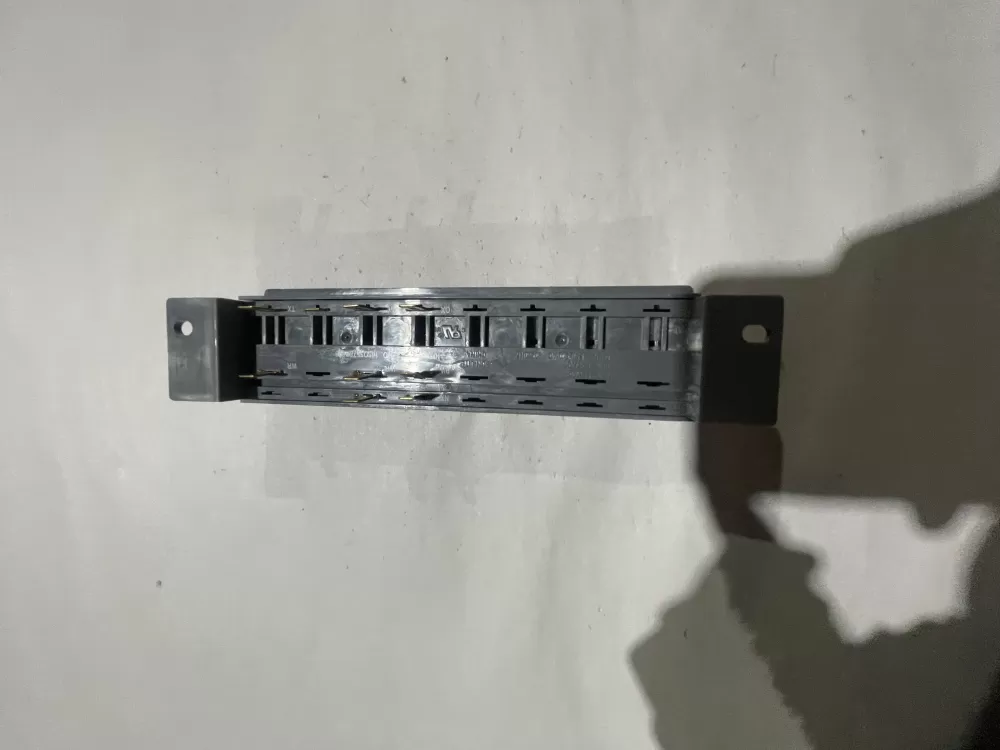 GE Hotpoint 165D5576P033 Dishwasher Button Control Panel AZ188068 | KM696