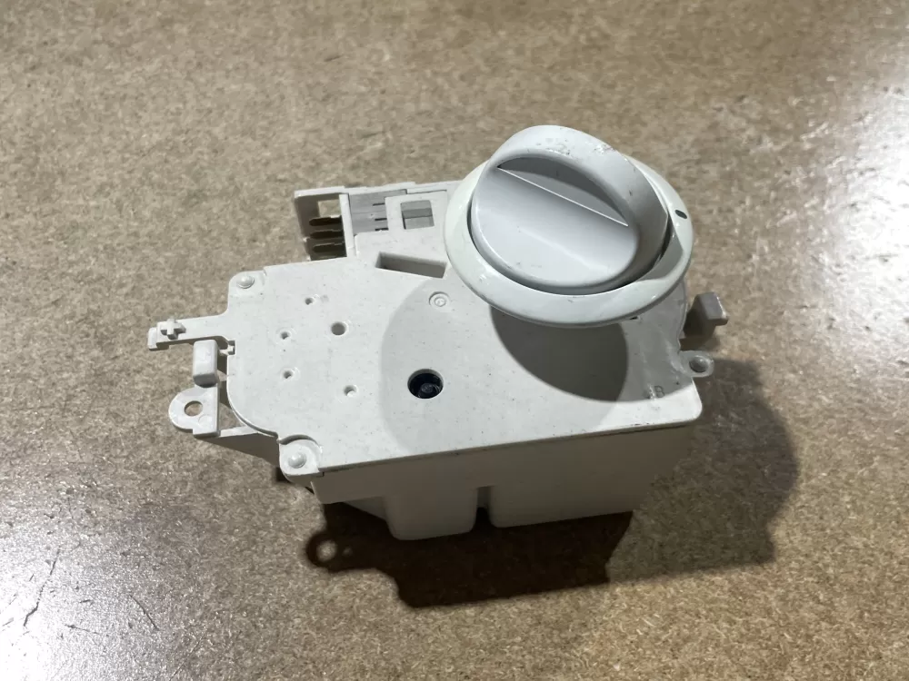 Frigidaire  GE  Kenmore 131758600B Washer Timer