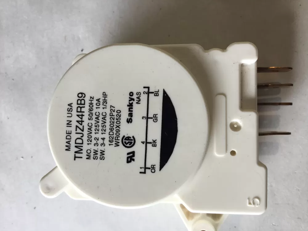 GE  Kenmore  Hotpoint WR9X520  AP2061721  311013  AH310930  EA310930  PS310930  WR09X0520  162D6022P27 Refrigerator Defrost Timer