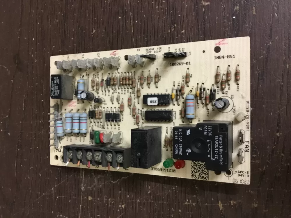 Lennox 1084 83 8511A 851  Armstrong Defrost Control Board AZ9974 | NR514