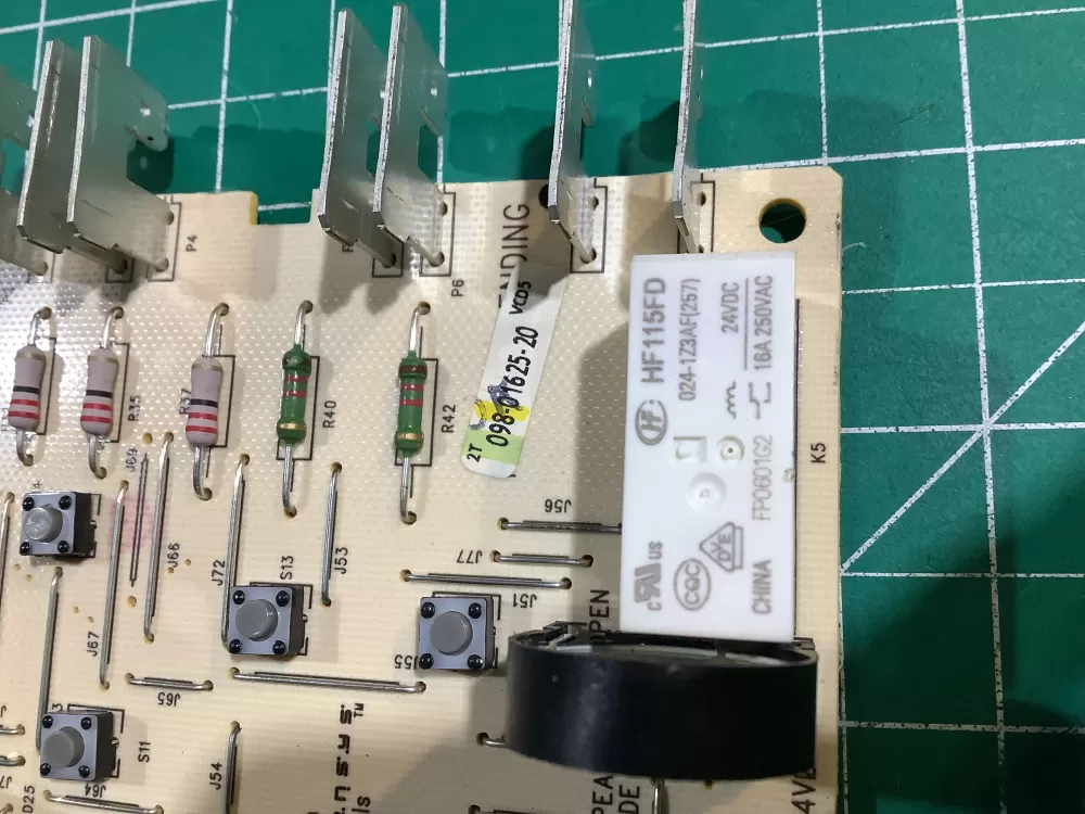 Whirlpool Oven Control Board 098-01625-20 AZ146821 | NR2458