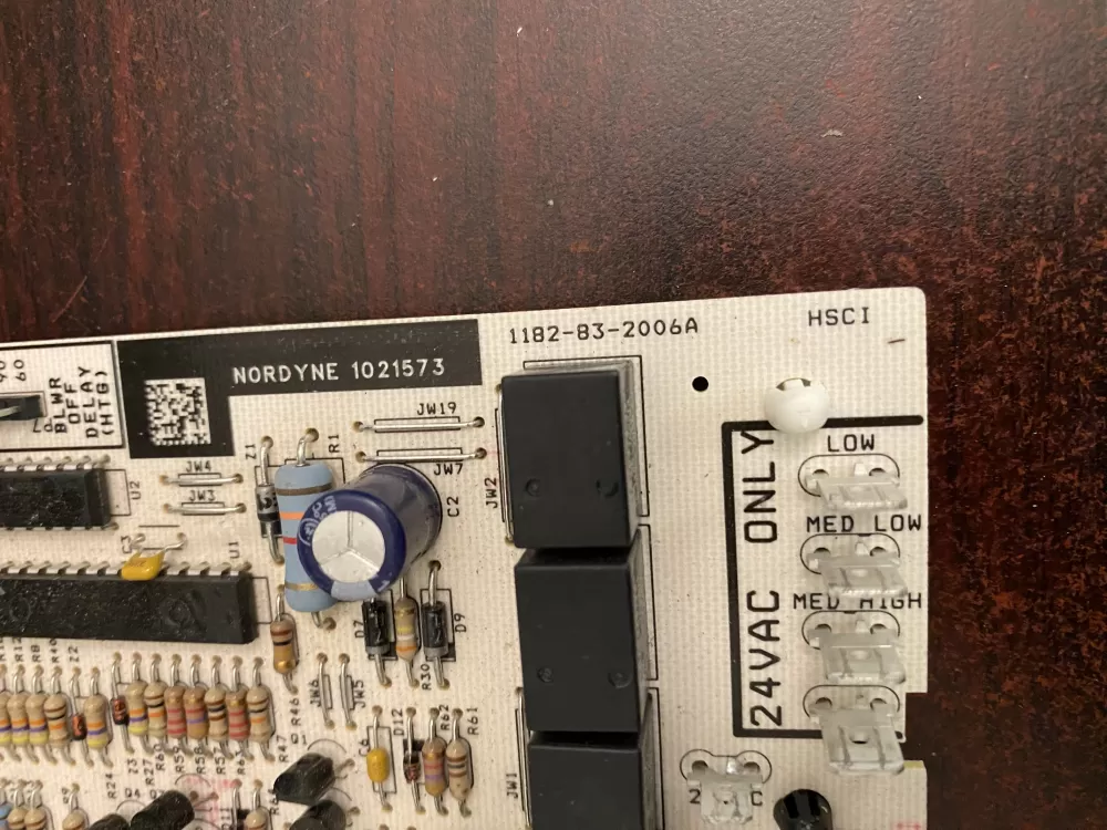 Nordyne 1039191 1182 216 Furnace Control Board Circuit AZ55674 | BK1967