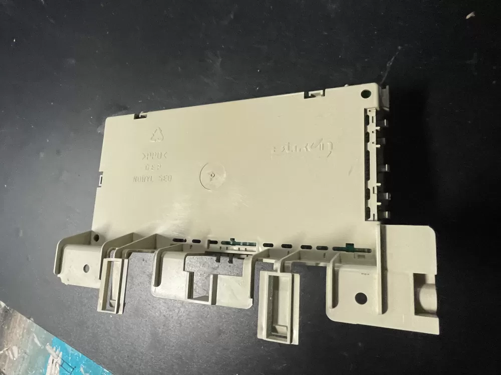 Whirlpool 1619 70220674 01  16197022067401 Washer Control Board CCU