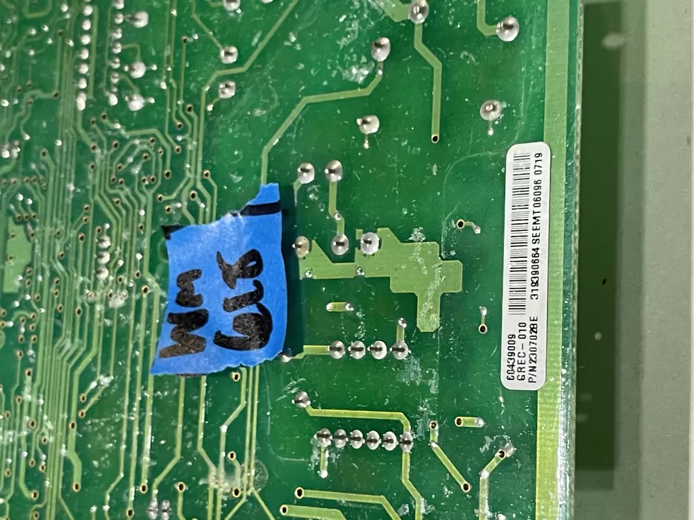 Whirlpool 2307028E W10219463 Refrigerator Control Board AZ167066 | Wm618