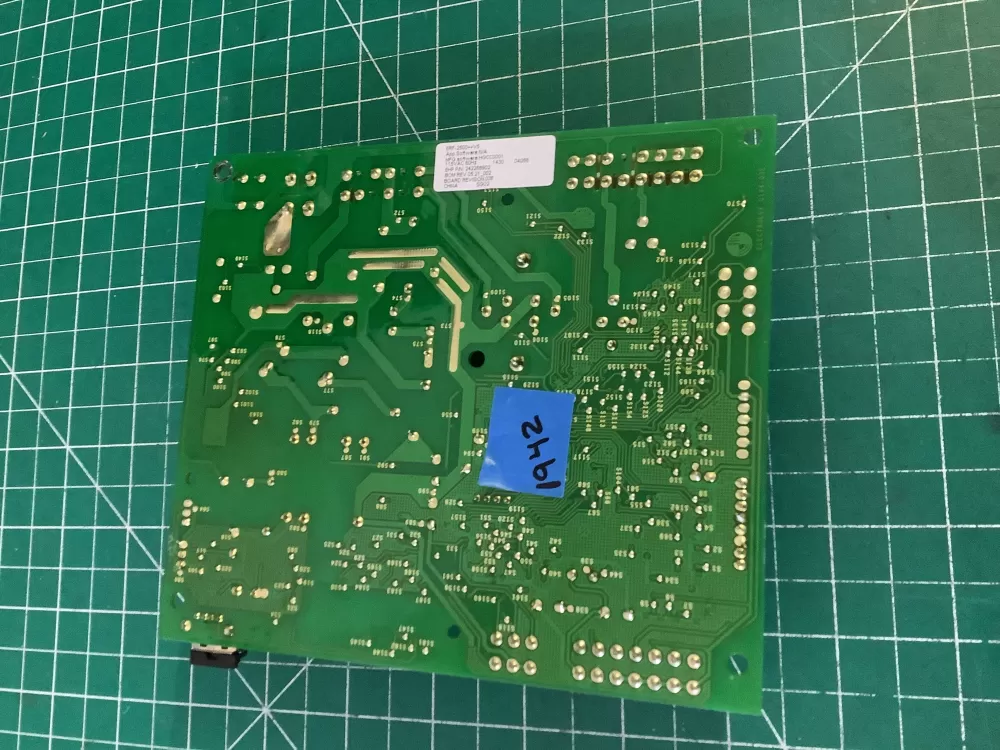 Frigidiare 242268902 Refrigerator Main Control Board AZ188088 | NR1942