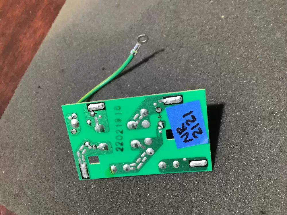 Magic Chef EMLAUXX-21-K-CKD Microwave Display Board AZ112402 | NR2121