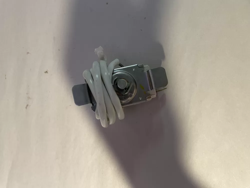 Frigidaire Kenmore 3ART5VC158 Refrigerator Control Board AZ198331 | KM2728