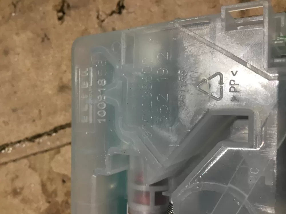 Bosch 100818 Dishwasher Dispenser AZ96420 | Sl155