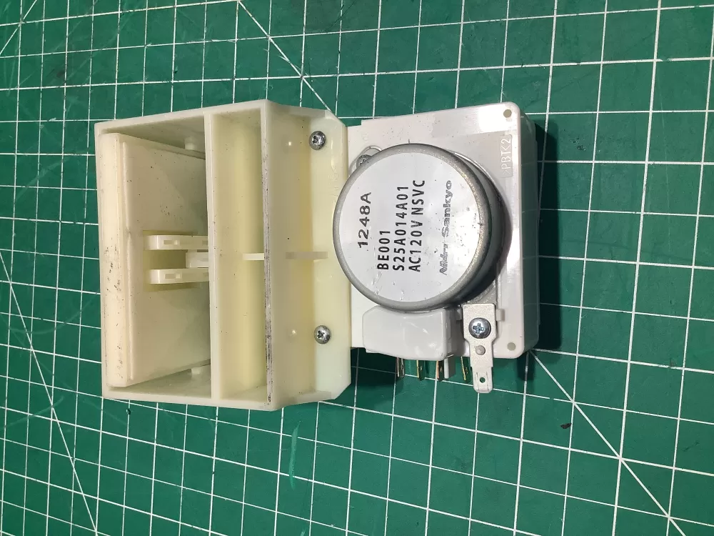 Frigidaire 242303001 Refrigerator Damper Motor Assembly AZ150424 | AR192