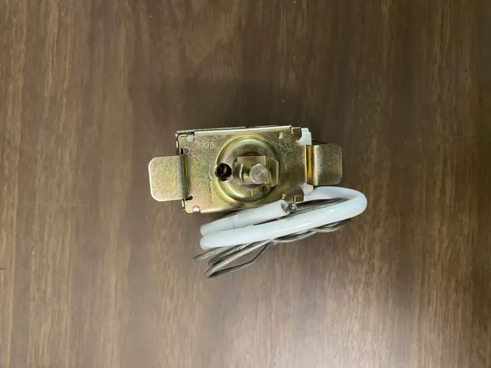 Kenmore 450226-13 Refrigerator Temperature Control Thermostat AZ78502 | BK1744