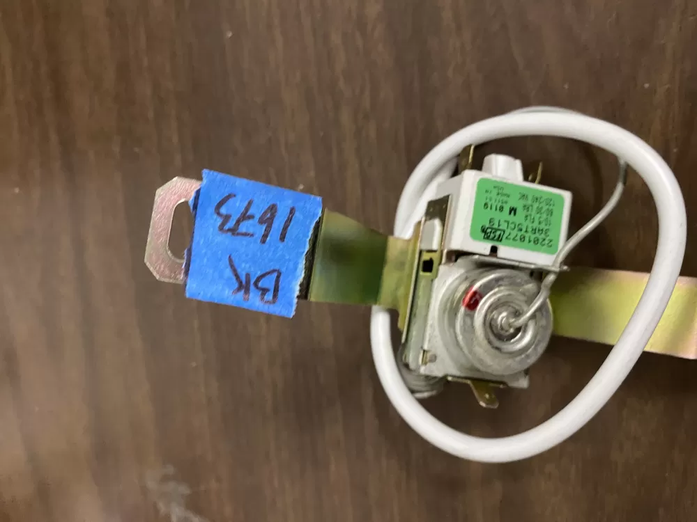 Whirlpool Kenmore 2201077 Refrigerator Thermostat AZ31589 | BK1673