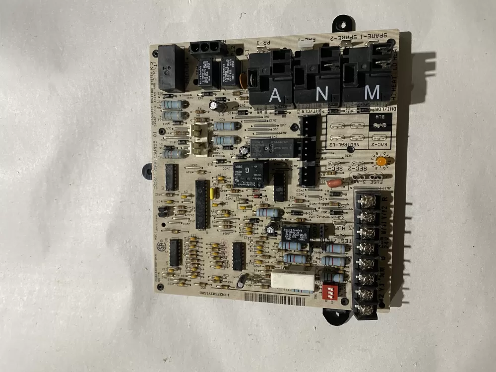 Carrier CEPL130455-01 0542HK42FZ017 Furnace Control Board