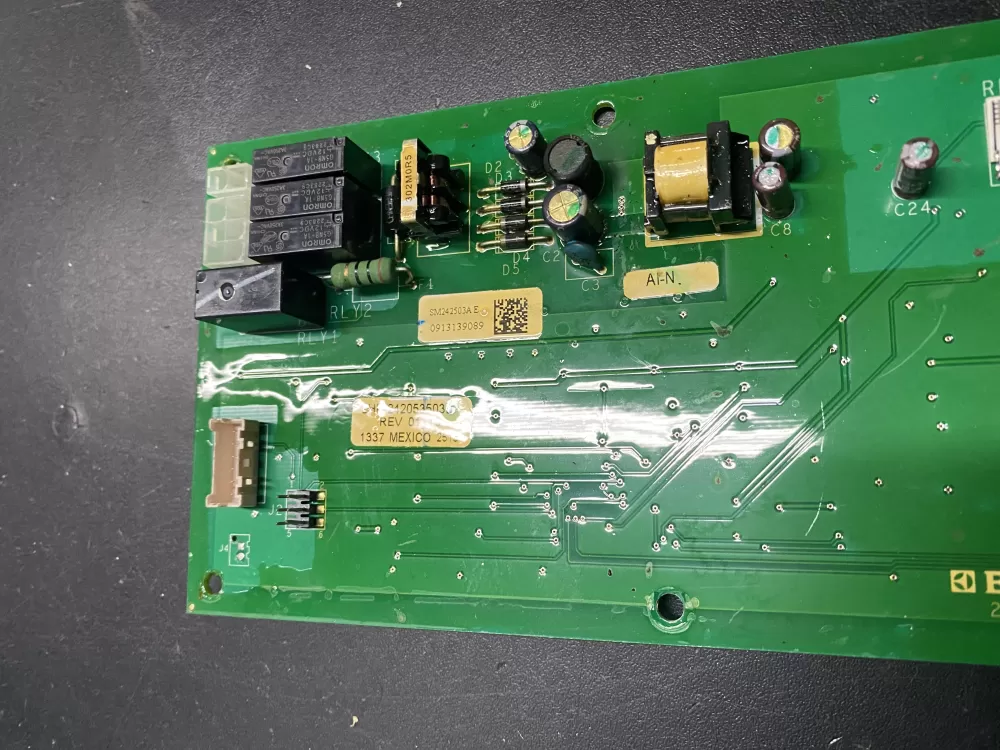 Frigidaire  Electrolux 242053503B Refrigerator Control Board