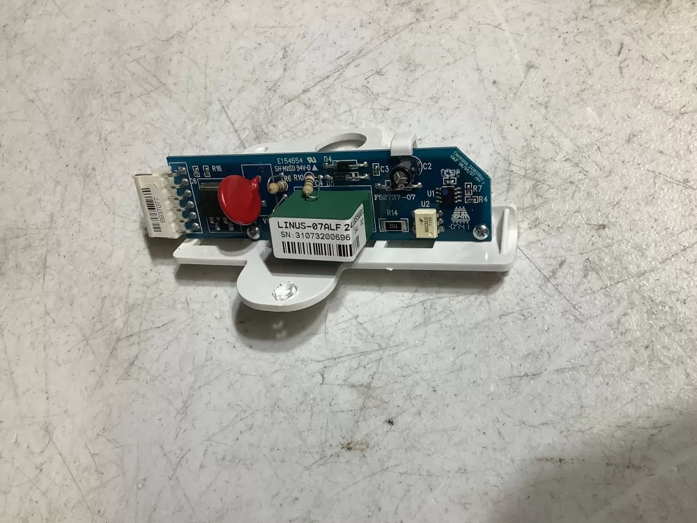 Kenmore 241855601  AP4321974  1379445  AH1991421  EA1991421  PS1991421. Refrigerator Control Board