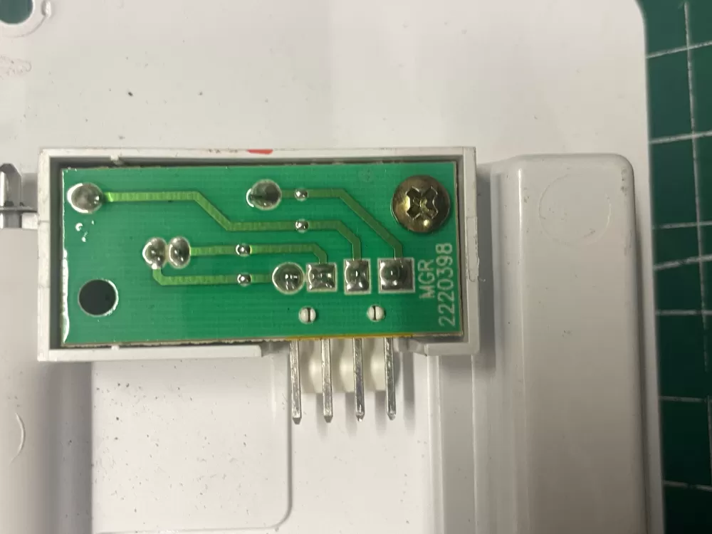 Whirlpool W10757851 4389102 Refrigerator Ice Control Board AZ203991 | Wm2190