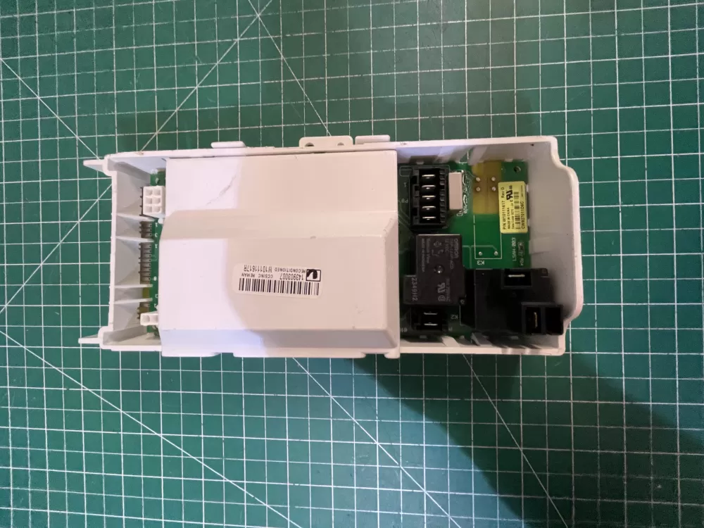 Whirlpool  W10067050  W10074280  W10111608  W10111610  W10111617  W10111617R  W10118244  W10118244R  1470202  3978983  PS11748356  WPW10111617  AP6015084  W10111617 Dryer Control Board