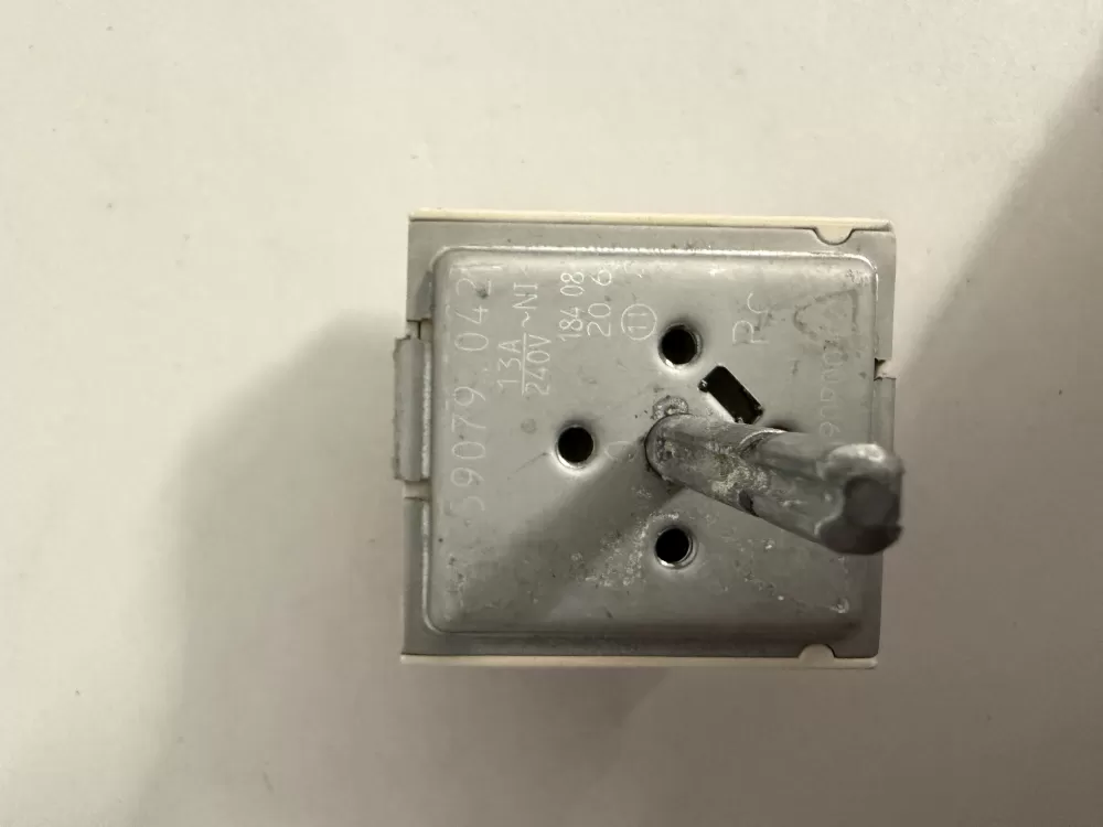 WB24T10058 Hotpoint Range Surface Element Switch