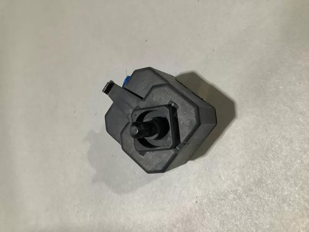 Maytag WP3404233 Dryer Crosley Inglis Start Switch AZ102561 | Sl112