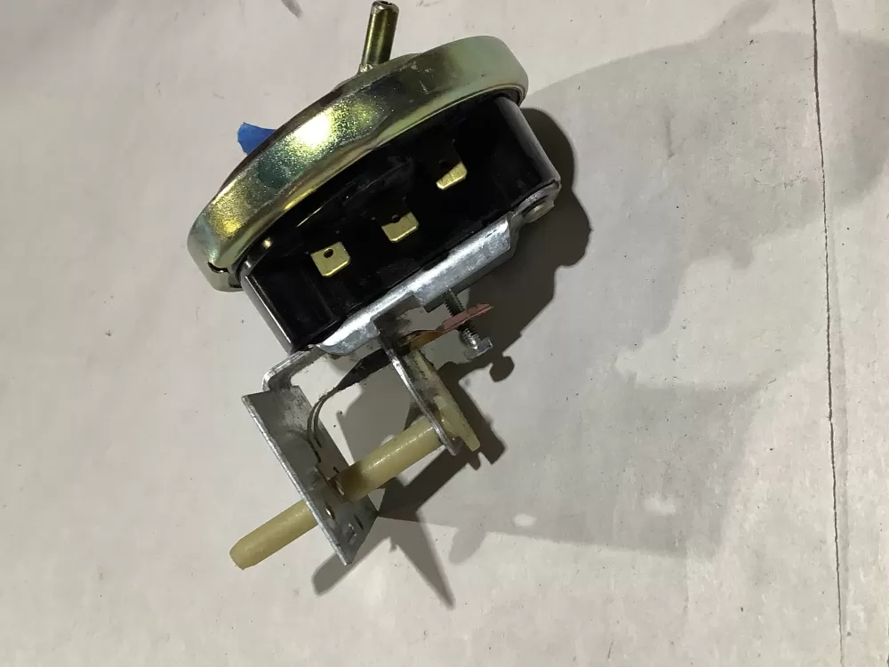 Whirlpool WP3362987 Washer Water Level Pressure Switch AZ111281 | Sl85