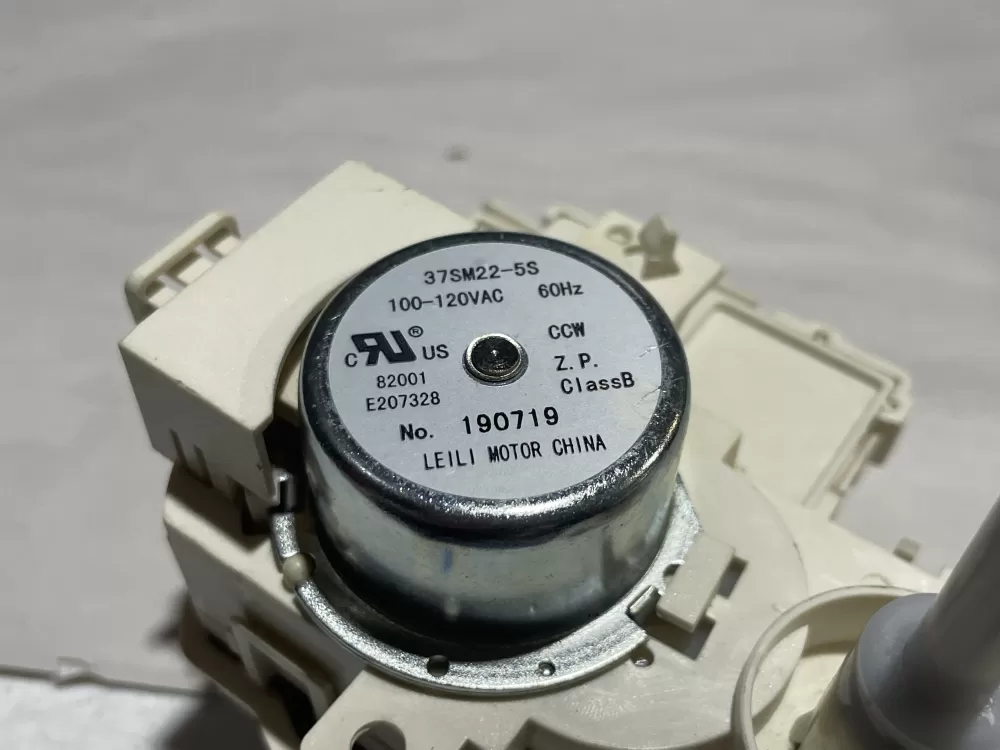 Whirlpool 5 001 22b Synchronous Motor 20v 9300 AZ144932 | Wm1849