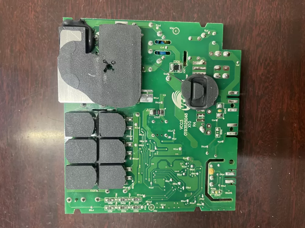 GE Refrigerator 219323010 Main Control Board AZ33044 | KM51