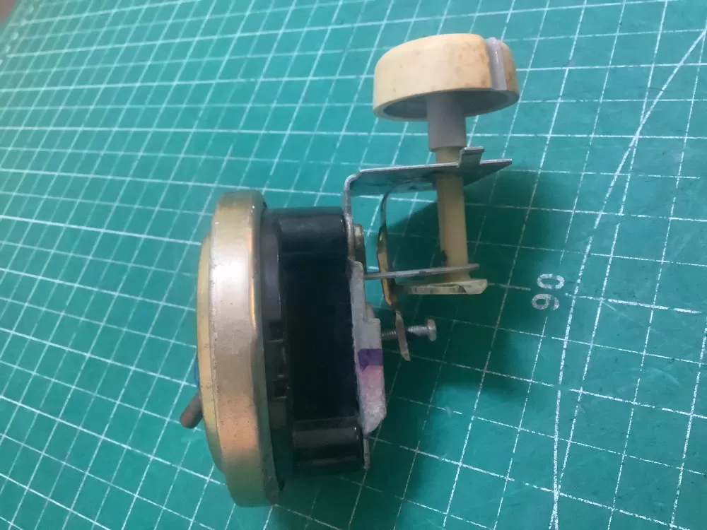 Whirlpool 738 848 2 Washer Water Level Pressure Switch AZ221267 | SLA70