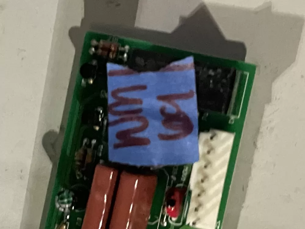 Whirlpool Maytag W10503278 AP6022400 Refrigerator Control Board AZ34513 | Wm69
