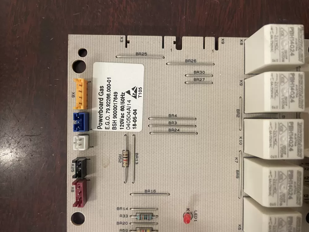 BOSCH 9000017649 OVEN RANGE CONTROL BOARD
