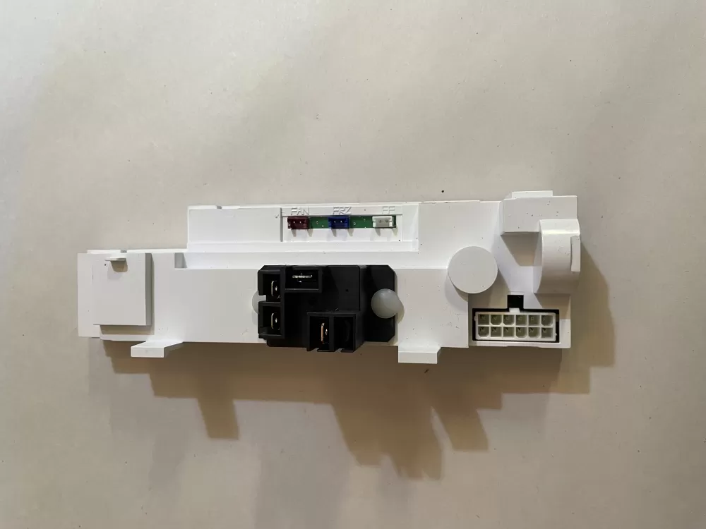 Frigidaire 2416091 Refrigerator Control Board AZ154300 | KM2519