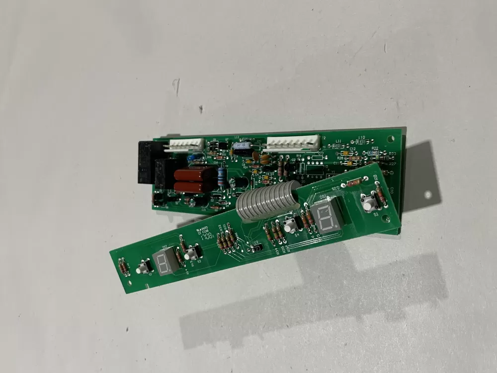 Whirlpool W10637328 WPW10637328 Refrigerator Control Board AZ164911 | Wm279