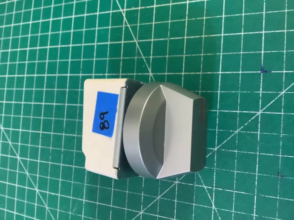 Samsung DG44 01009B Range Control Board Switch AZ208077 | NR89