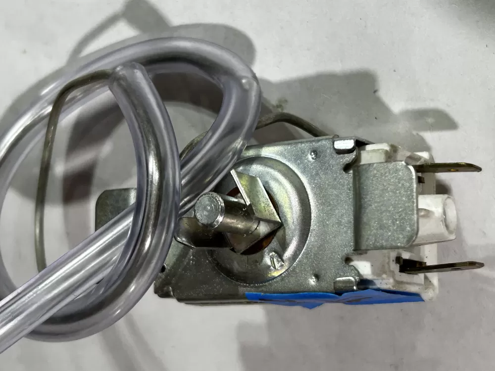 Hotpoint WR09X10042 Refrigerator Thermostat Cold Control AZ167725 | Sl193