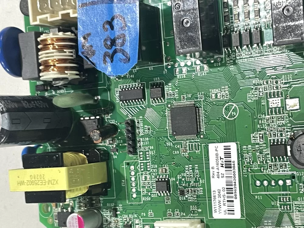 Maytag W11176613 W11399844 Refrigerator Control Board AZ179965 | Wm383