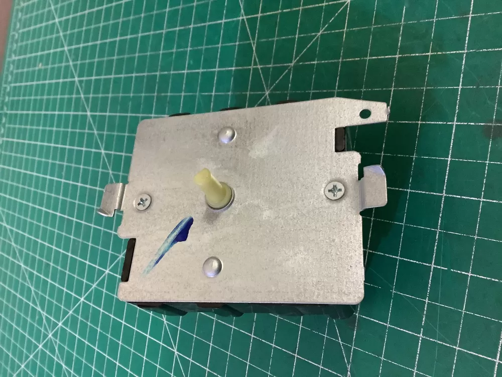 GE 212D1233P013 WE4M365 Dryer Timer